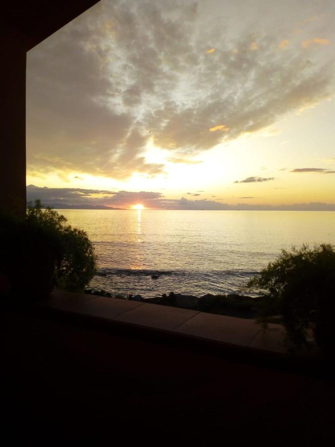 Villa Casa Bon' Aria Fronte Mare Sud Sardegna La Maddalena  Exterior foto